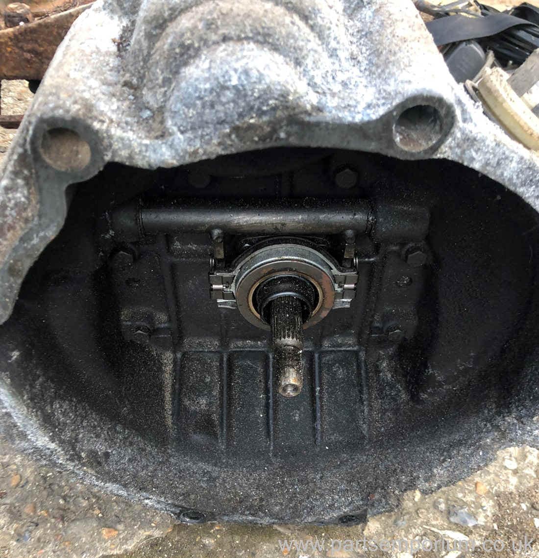 Early T25 Camper Diesel gearbox - Image 2