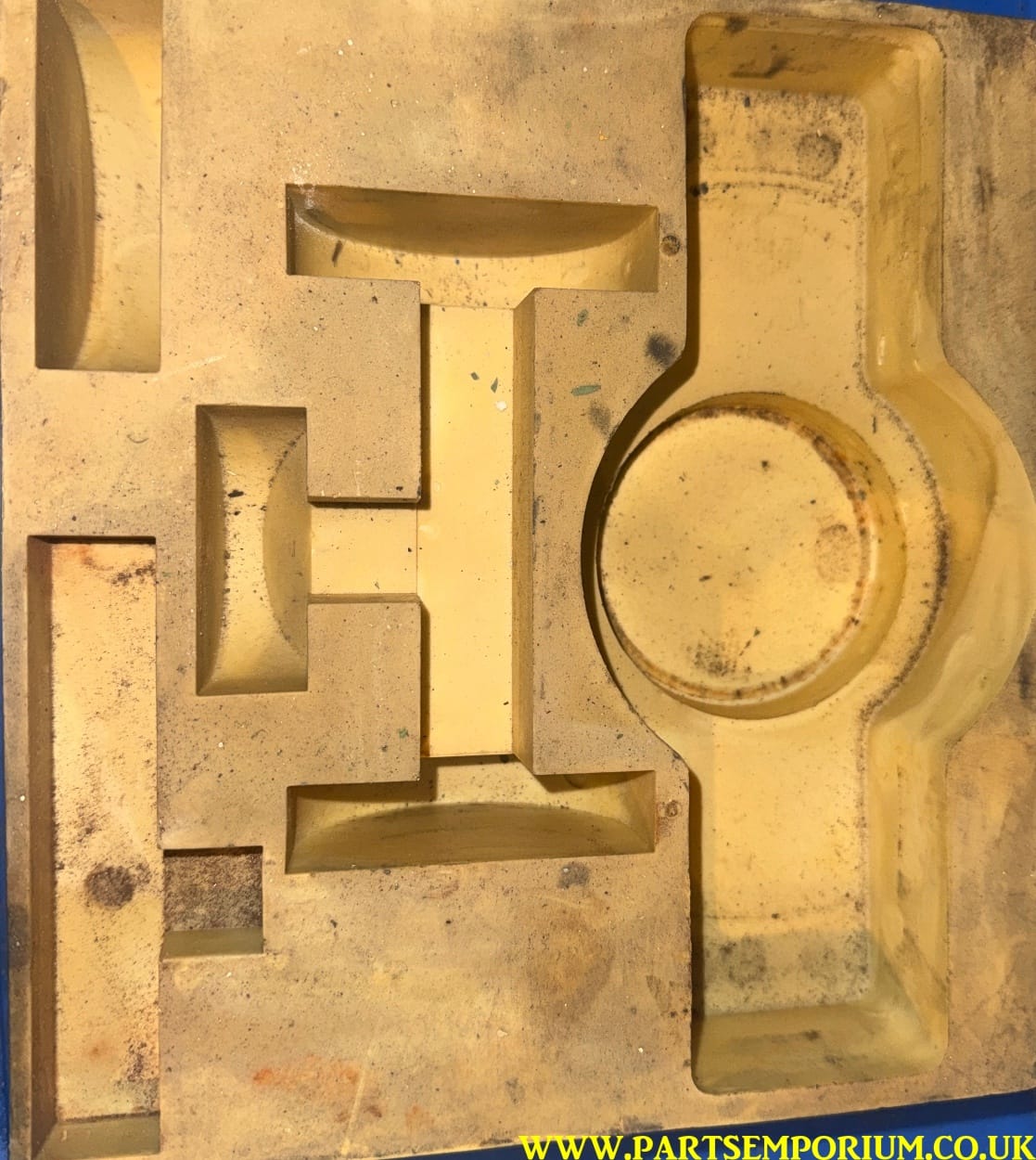 VW Special Tool Gearbox Tool VW30-200 VW30-201 VW30-202 VW30-203? Matra - Image 12