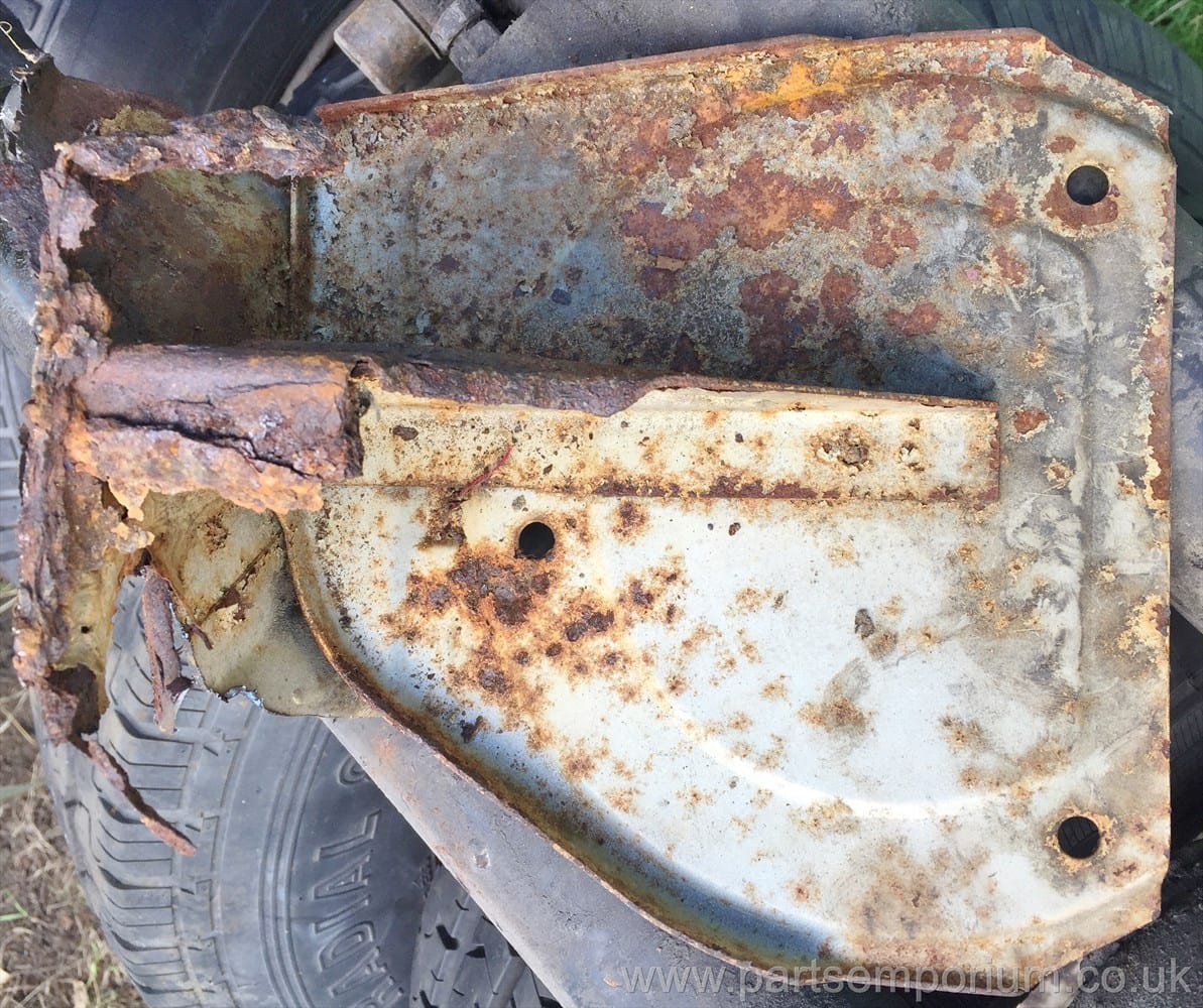 Late Bay air filter Stand - Image 2