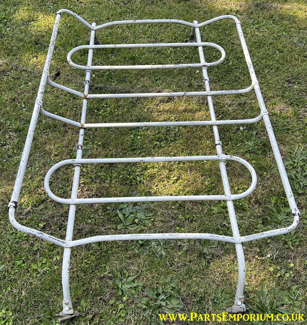 Authentic 1960s style Cab Rack - Image 2