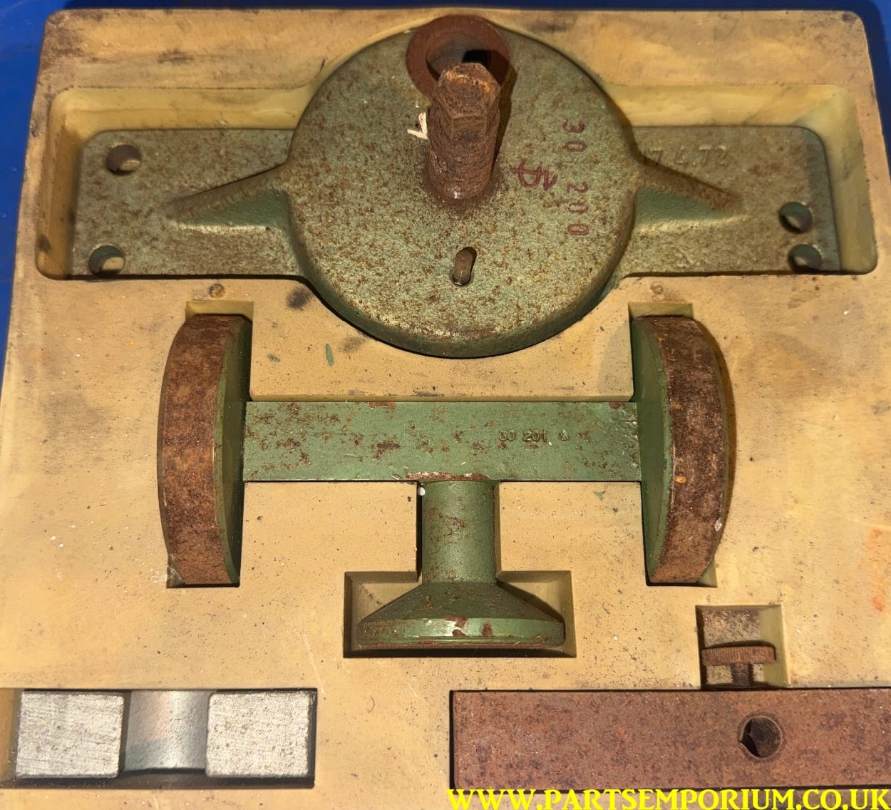 VW Special Tool Gearbox Tool VW30-200 VW30-201 VW30-202 VW30-203? Matra