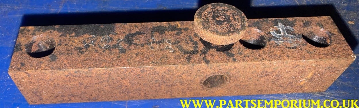 VW Special Tool Gearbox Tool VW30-200 VW30-201 VW30-202 VW30-203? Matra - Image 10