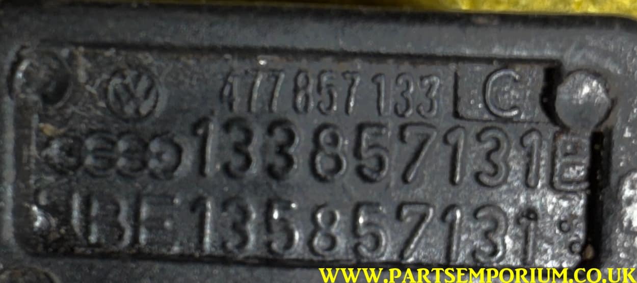 VW 1303 Beetle glove box lock with keys NOS - Image 11