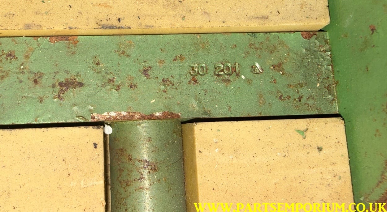 VW Special Tool Gearbox Tool VW30-200 VW30-201 VW30-202 VW30-203? Matra - Image 17