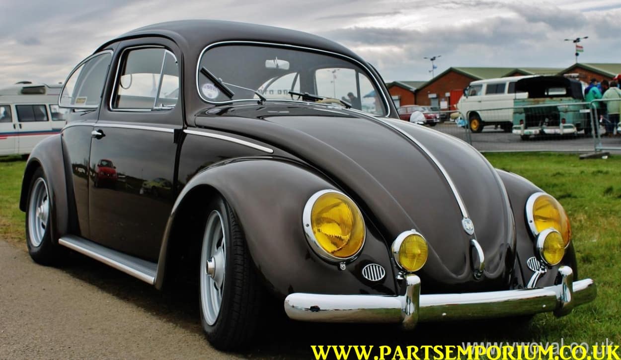 Show Car. 1956 Oval. Chocolate brown Metallic. Brown Leather interior. - Image 9