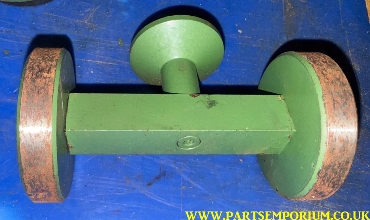 VW Special Tool Gearbox Tool VW30-200 VW30-201 VW30-202 VW30-203? Matra - Image 8