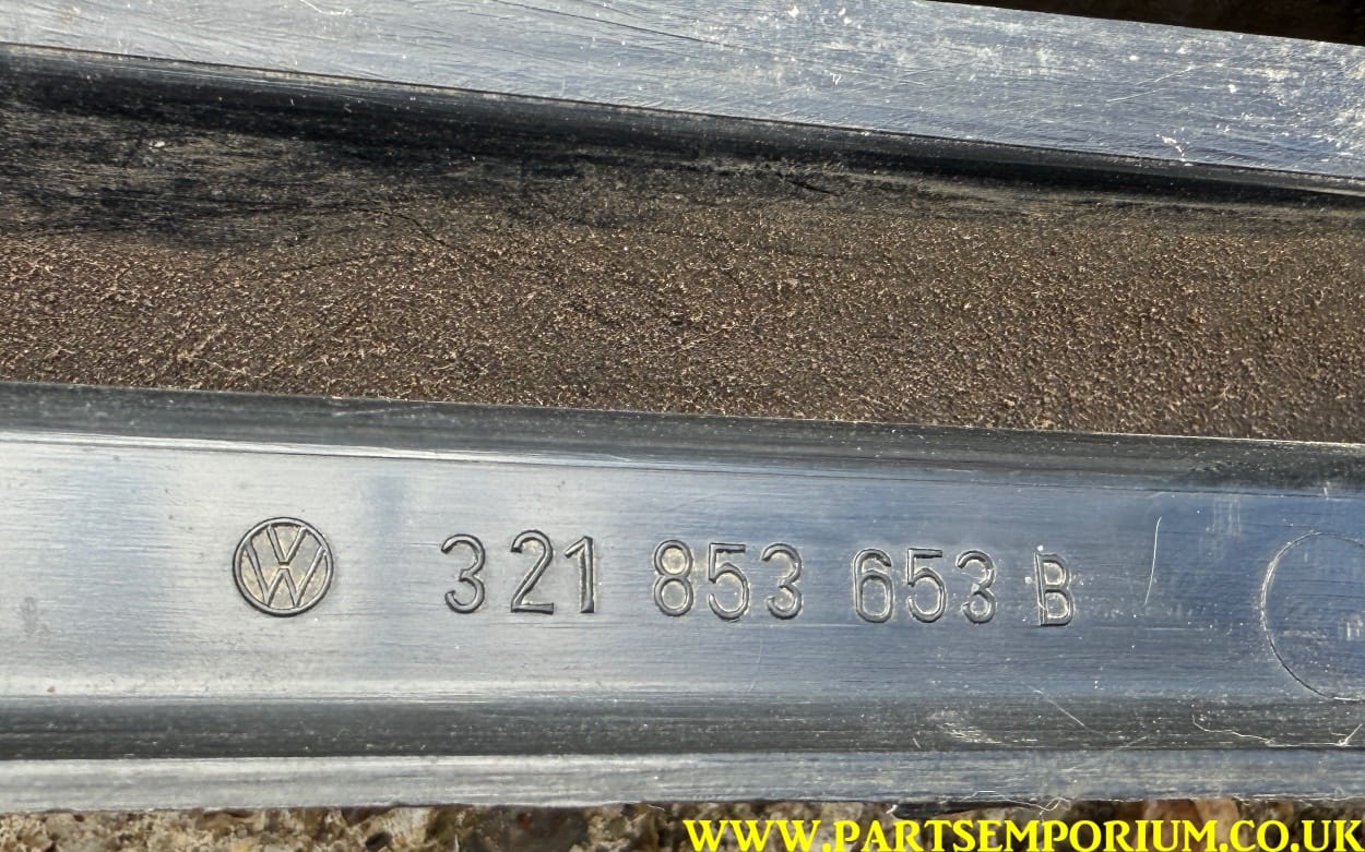 Vw Passat Mk1 B1 Front Radiator Grille Genuine 321853653B Broken Clip - Image 21