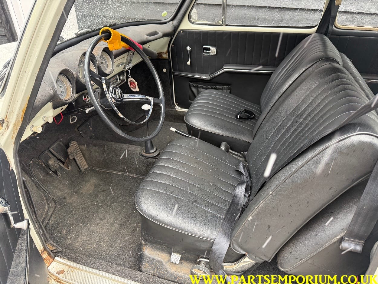 VW Type 3 Squareback 1966 LHD FOR SALE - Image 12