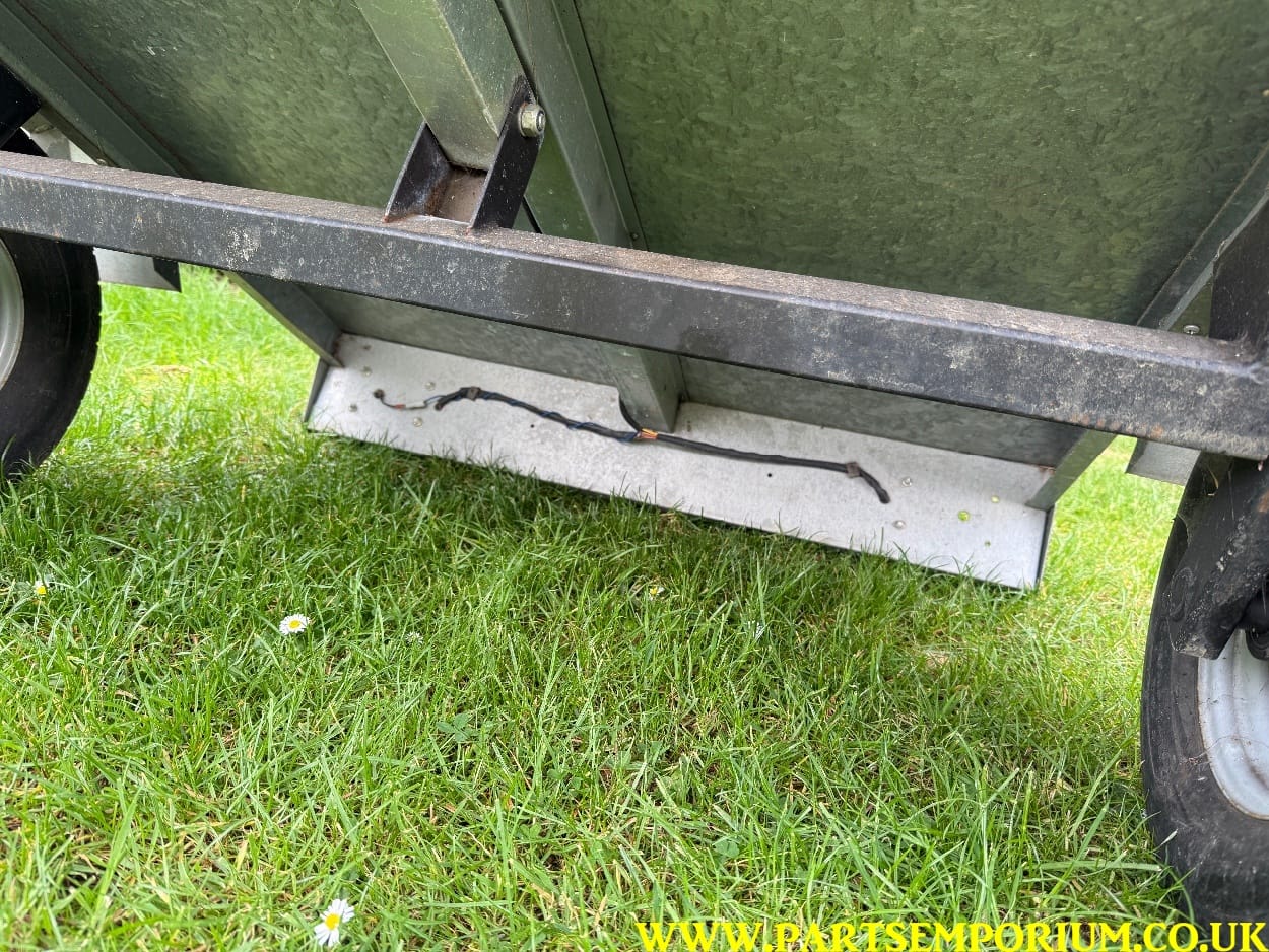 Erde Tipping Trailer - Great for Camper van - Image 13
