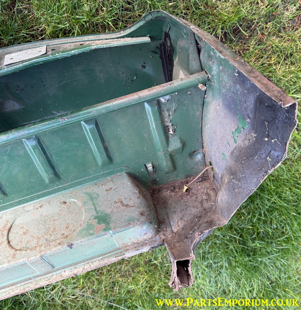VW Type 3 Spare wheel well - Image 8