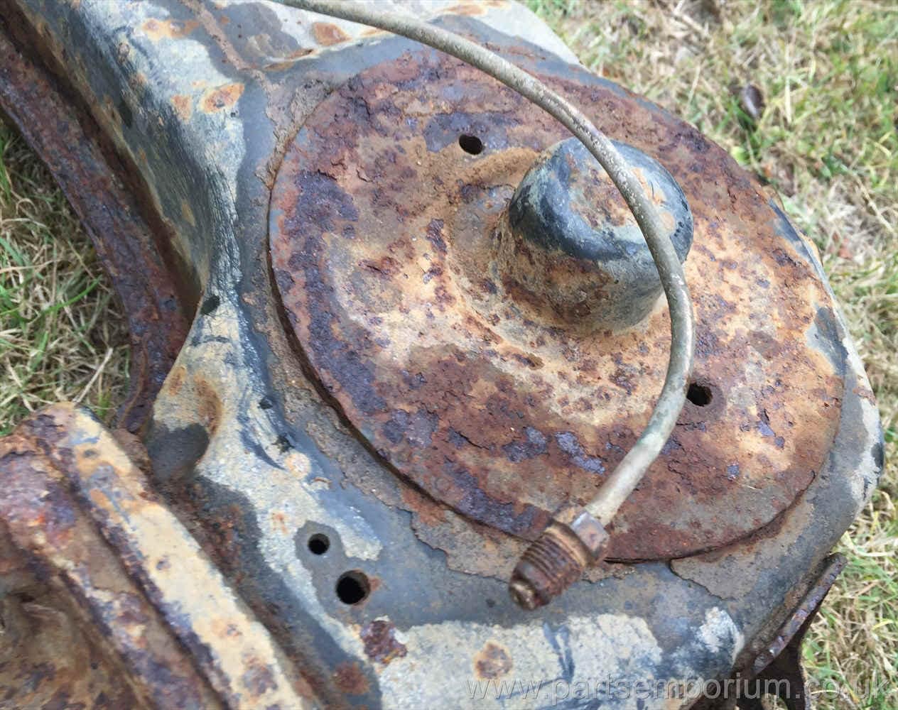 VW T25 Rear Trailing Arm wishbone T3 - C - Image 5