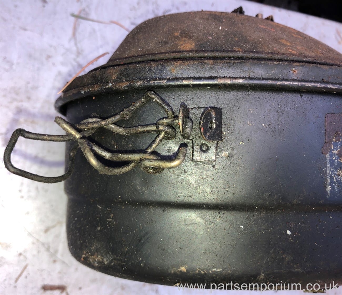VW Beetle Air Filter - Image 3
