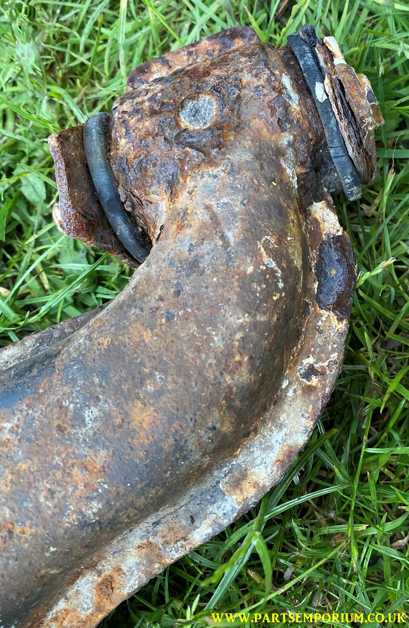 VW T25 Rear Trailing Arm wishbone - K - Image 4