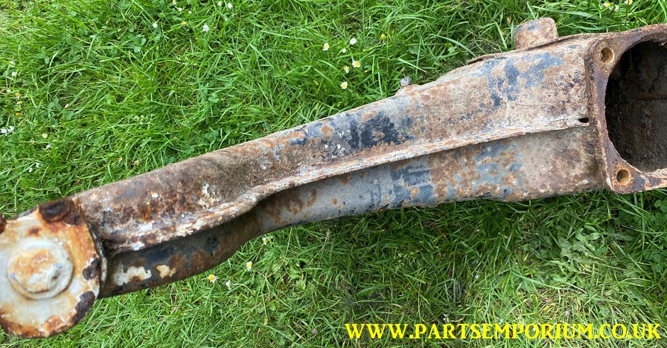 VW T25 t3 Rear Trailing Arm wishbone J - Image 10