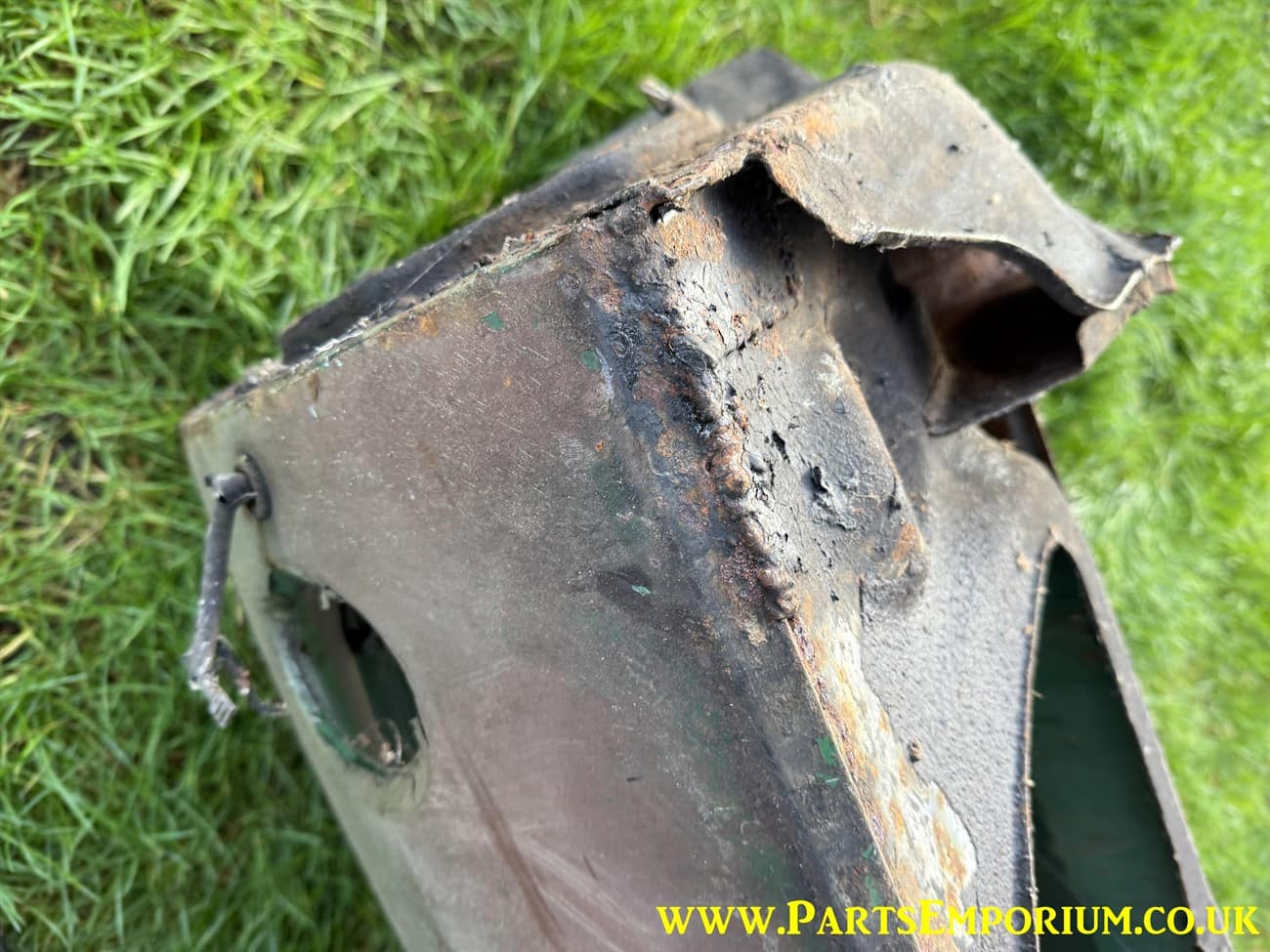 VW Type 3 Spare wheel well - Image 15