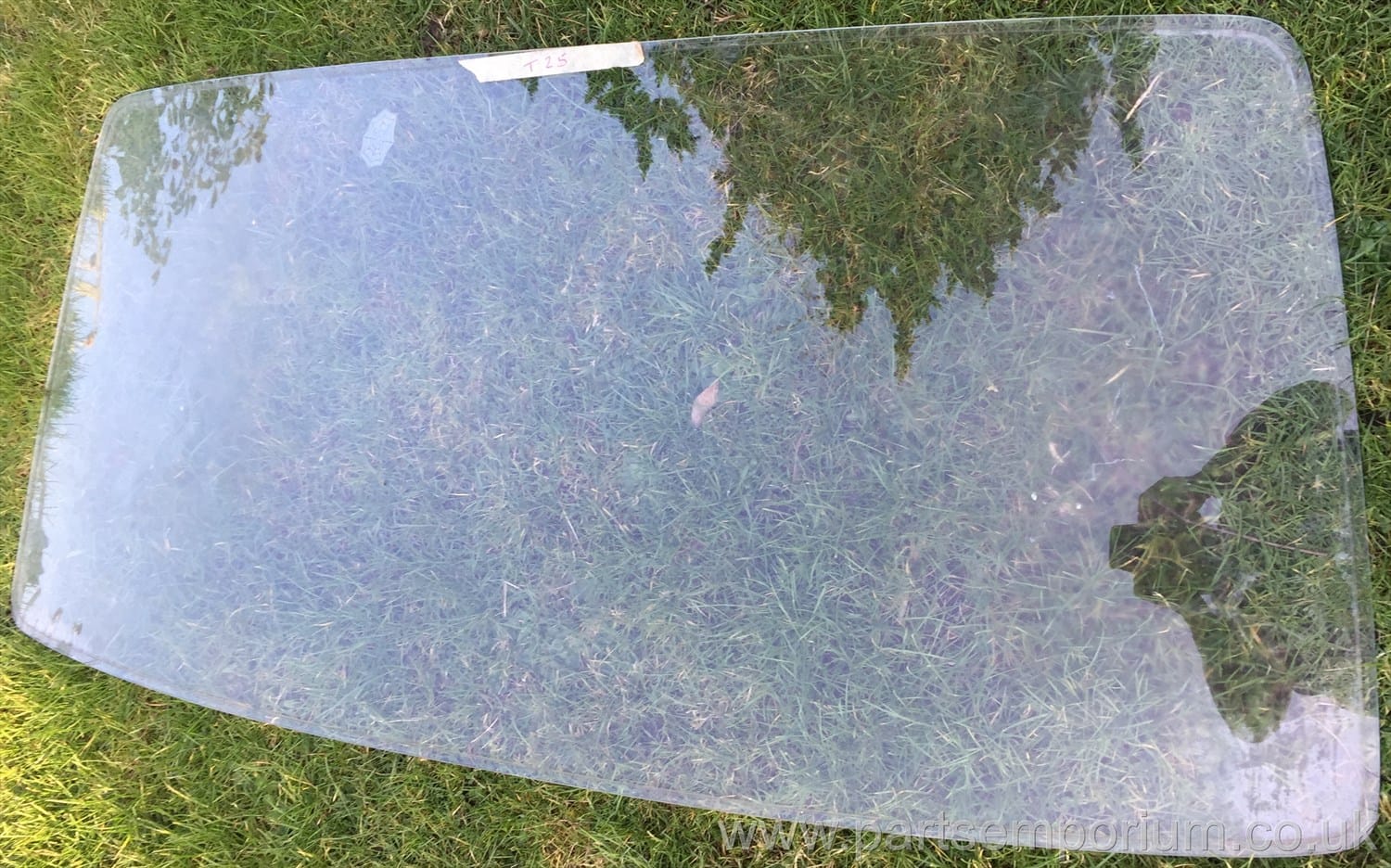 VW T25 Volkswagen T3 Windscreen