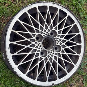 Porsche 924 Le Mans wheel 477601031HJ - damaged