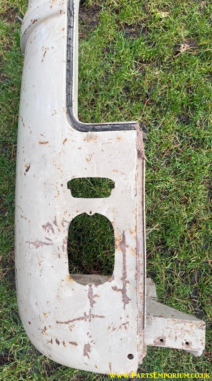 Early VW Bay window Rear corner body cut - Image 14