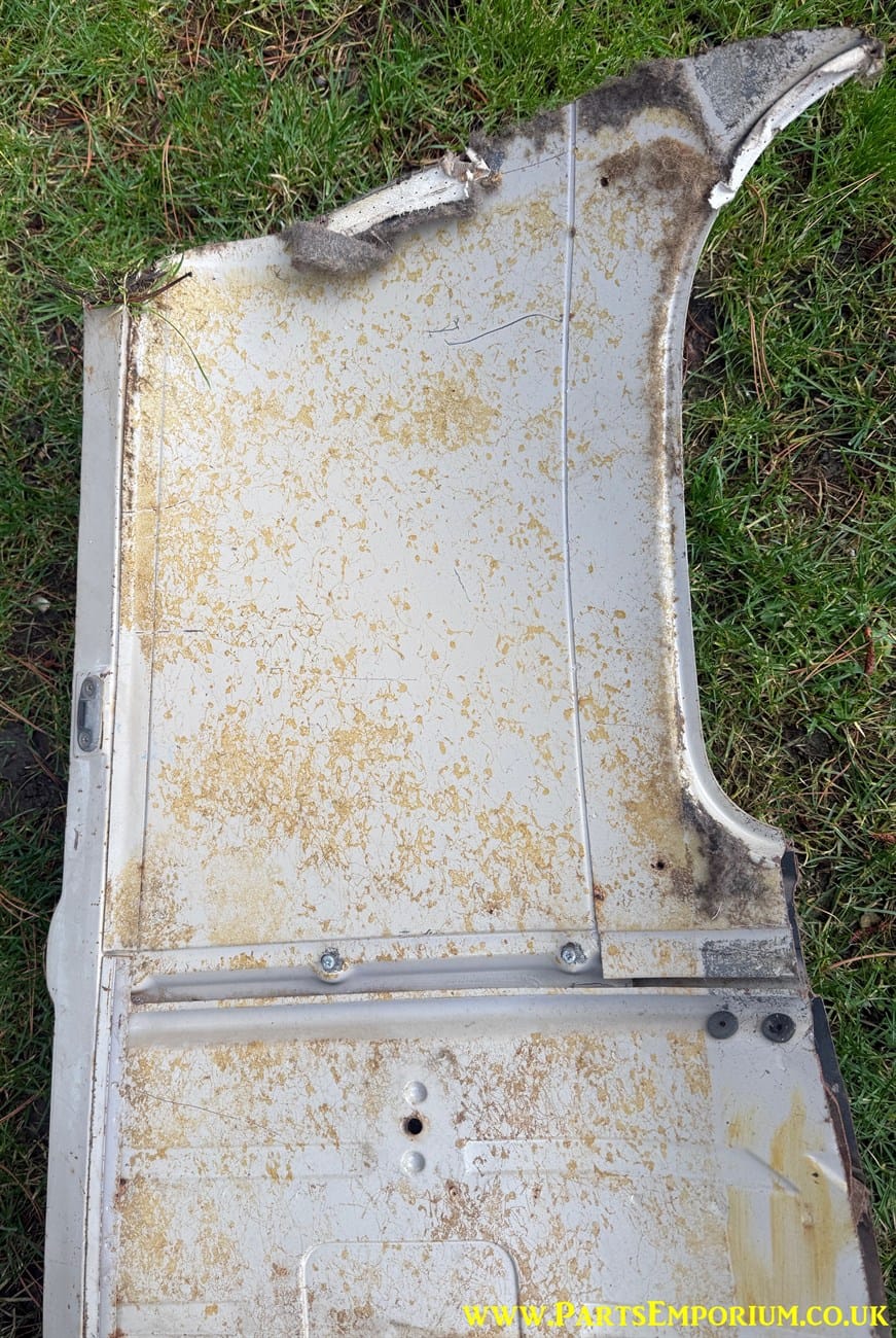 Early VW Bay window Rear corner body cut - Image 8