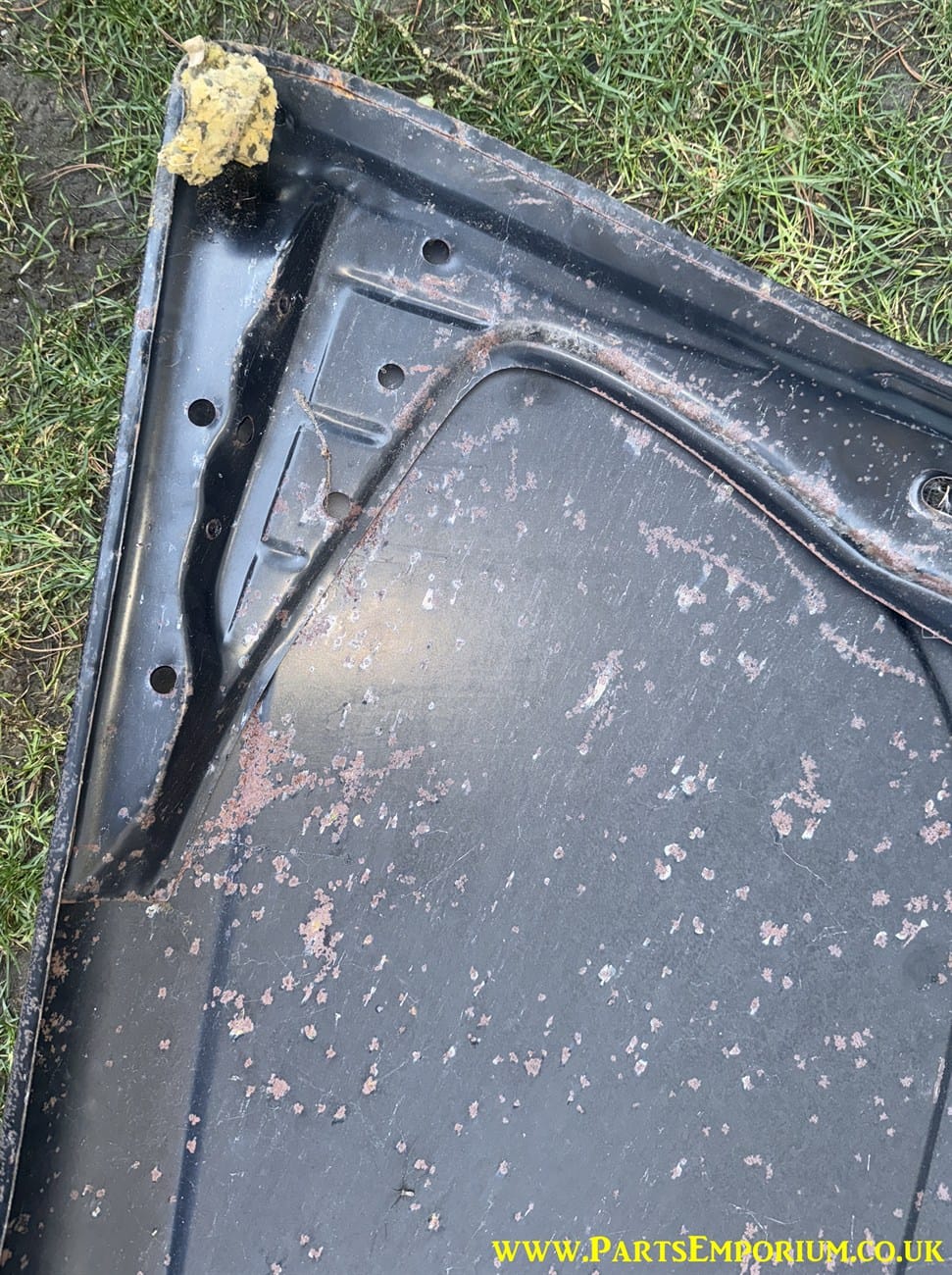 Reproduction Beetle Bonnet - Image 4