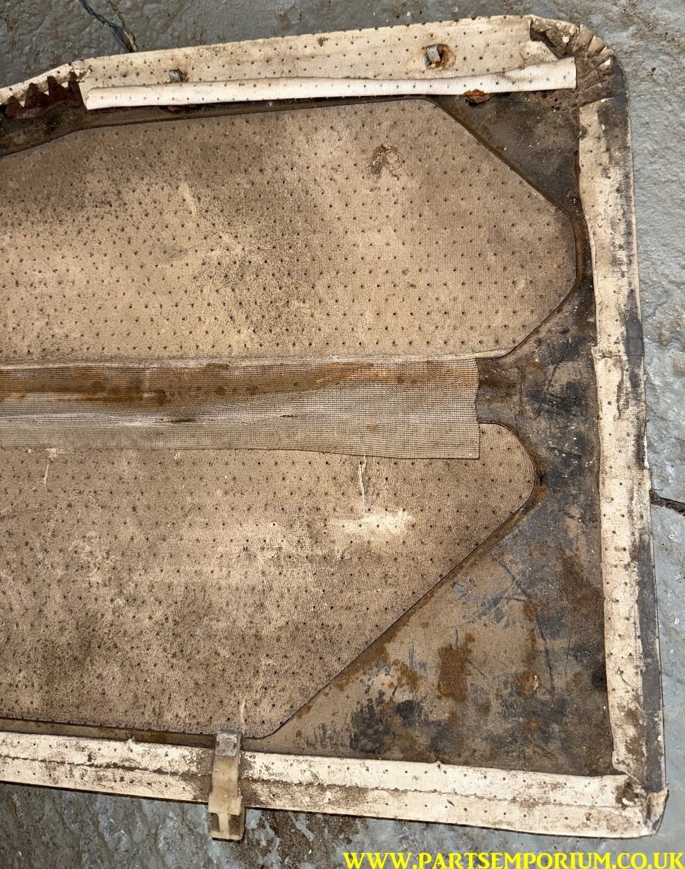 VW Beetle or type 3 ? steel sliding sunroof cover - Image 6